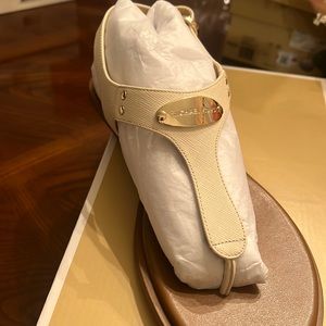 !NEW!MK plate sandal